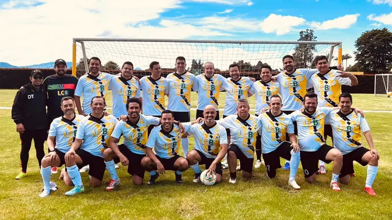 Foto del equipo Liceo de Colombia Blanco